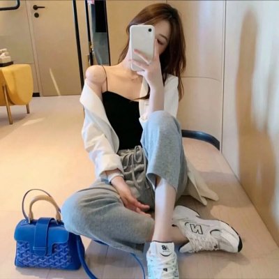 舞社里的酷女孩